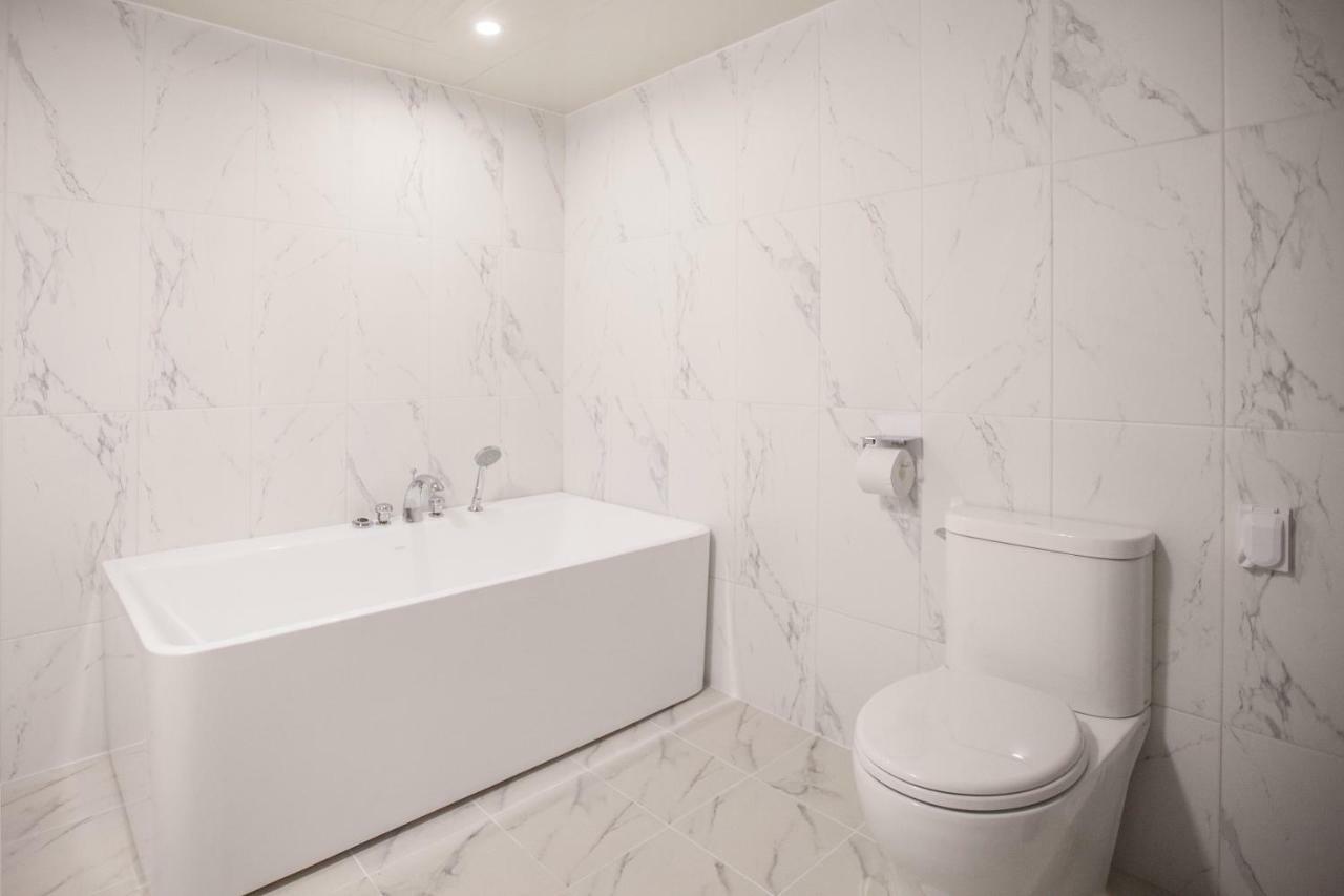 Browndot Hotel Masan Odong Changwon Eksteriør billede