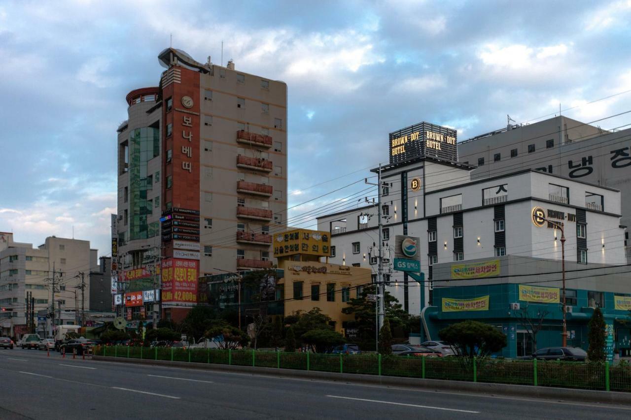 Browndot Hotel Masan Odong Changwon Eksteriør billede
